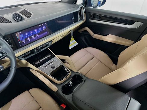 New 2026 Porsche Cayenne AWD/4WD image 24