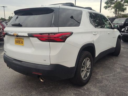 Used 2023 Chevrolet Traverse LT image 7