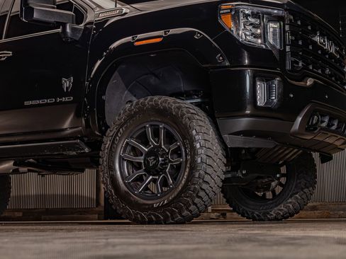 Used 2023 GMC Sierra 3500 SLT w/ SLT Premium Package AWD/4WD image 14