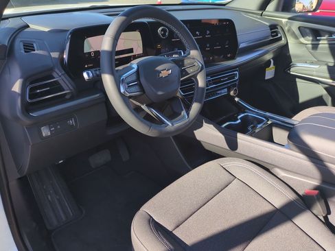 New 2026 Chevrolet Traverse LT FWD image 10
