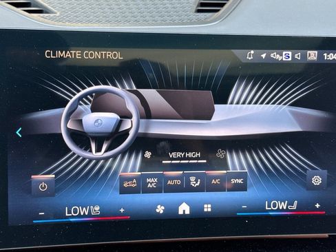 Used 2025 BMW X1 xDrive28i w/ Convenience Package image 25