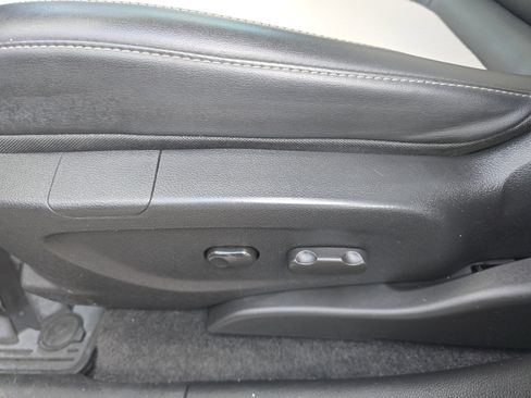 Used 2020 Buick Encore Preferred w/ Safety Package image 6