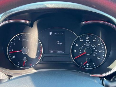 Used 2017 Kia Forte LX w/ LX Popular Plus Package FWD image 24