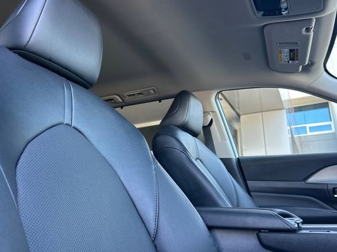 Certified 2025 Toyota Grand Highlander FWD image 18