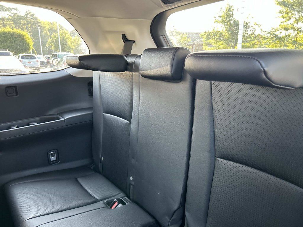 Used 2026 Toyota Grand Highlander XLE FWD image 22