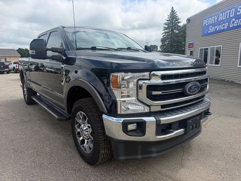 Used 2021 Ford F250 Lariat w/ Lariat Value Package AWD/4WD image 2