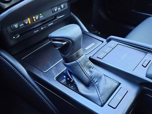 Used 2022 Lexus ES 350 w/ Premium Package image 12