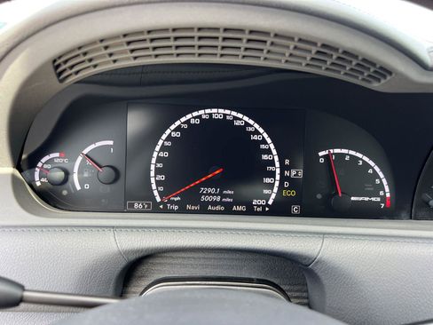 Used 2013 Mercedes-Benz CL 63 AMG image 22
