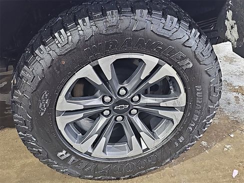 Certified 2022 Chevrolet Colorado Z71 w/ Safety Package image 31