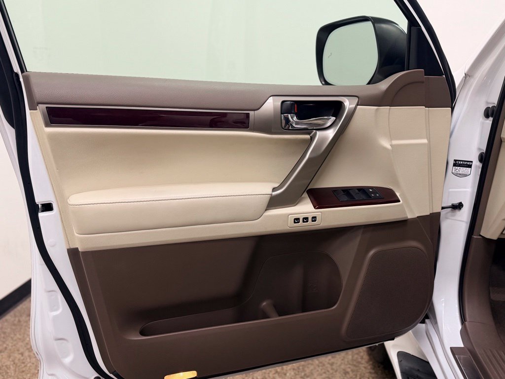 Used 2019 Lexus GX 460 Premium w/ Premium Package AWD/4WD image 12