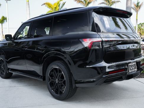 New 2026 INFINITI QX80 4WD w/ Sport Exterior Package image 22
