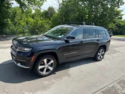 Used 2021 Jeep Grand Cherokee L Limited w/ Trailer Tow Group (B) AWD/4WD image 15