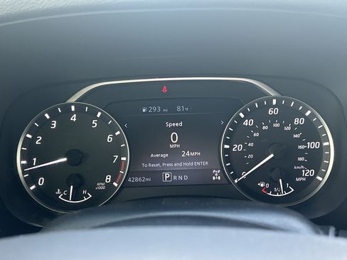 Used 2022 Nissan Frontier SV AWD/4WD image 22