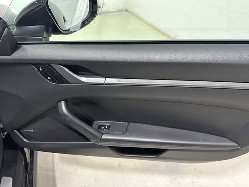 Used 2023 Porsche 911 Carrera S image 36