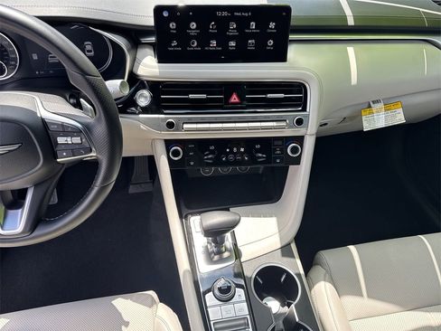 New 2025 Genesis G70 2.5T image 28