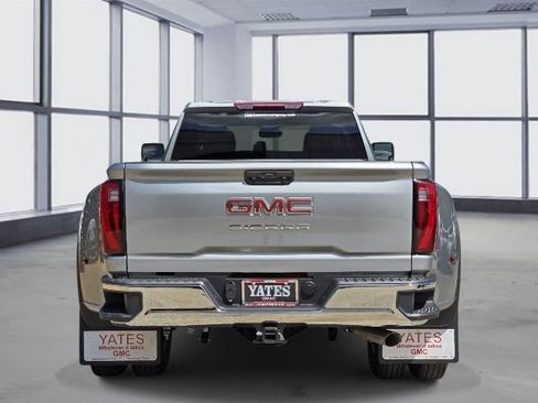 New 2026 GMC Sierra 3500 Pro AWD/4WD image 4