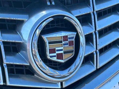 Used 2016 Cadillac SRX Luxury w/ Driver Awareness Package AWD/4WD image 9