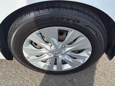 Used 2021 Nissan Sentra S FWD image 9