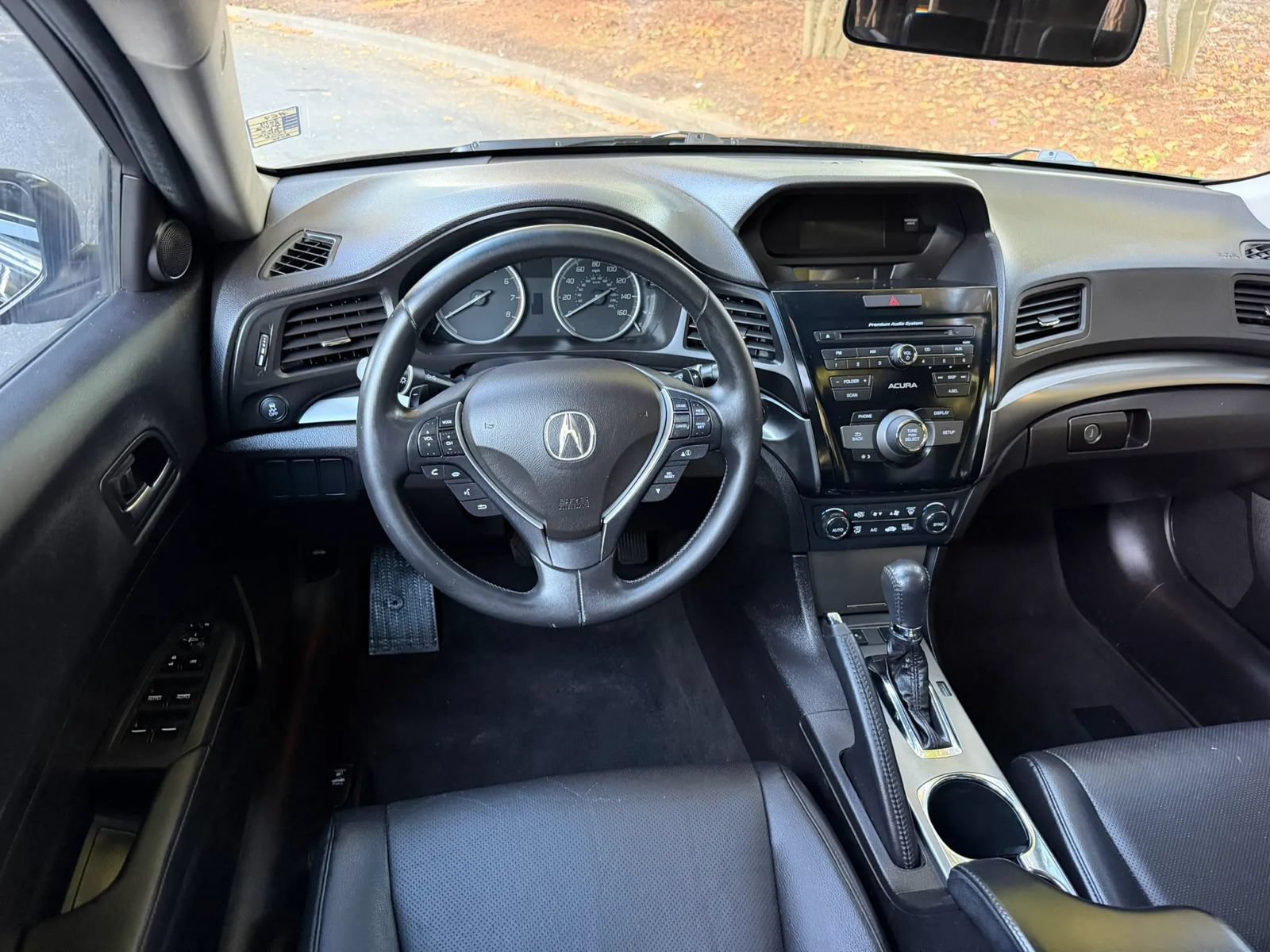 Used 2014 Acura ILX FWD image 4