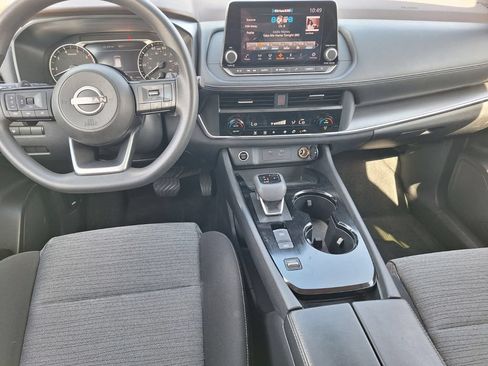 Used 2023 Nissan Rogue SV FWD image 19