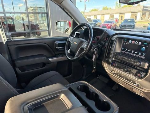 Used 2018 Chevrolet Silverado 1500 LT w/ All Star Edition AWD/4WD image 10