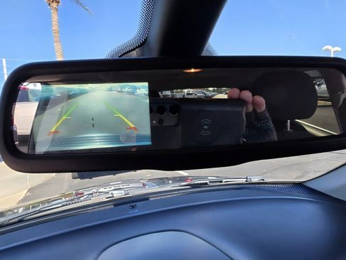 Used 2019 Dodge Journey SE image 27