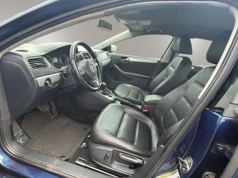 Used 2014 Volkswagen Jetta SE FWD image 12