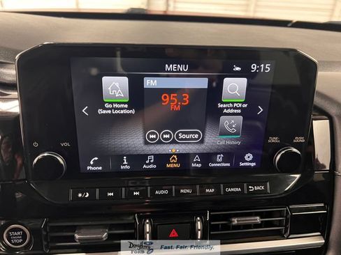 Used 2023 Nissan Pathfinder SL AWD/4WD image 42