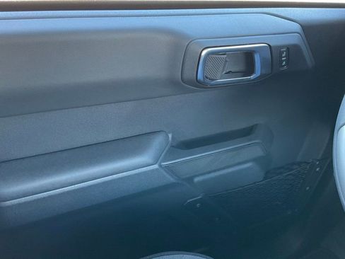 New 2025 Ford Bronco 4-Door image 59