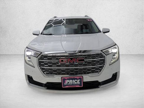 Used 2022 GMC Terrain Denali w/ LPO, Cargo Package image 2