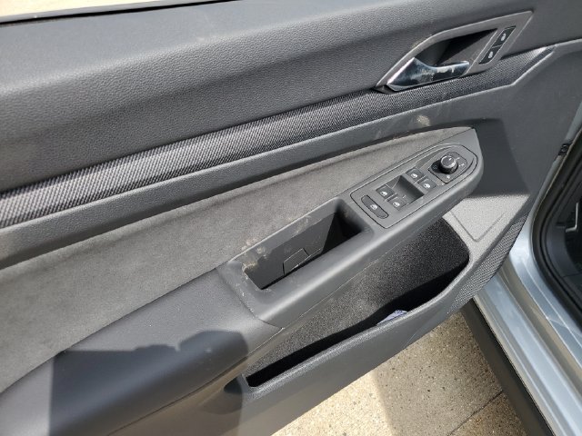 New 2026 Volkswagen GTI SE FWD image 21