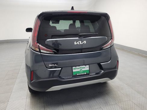 Used 2024 Kia Soul LX w/ Option Group 015 FWD image 6