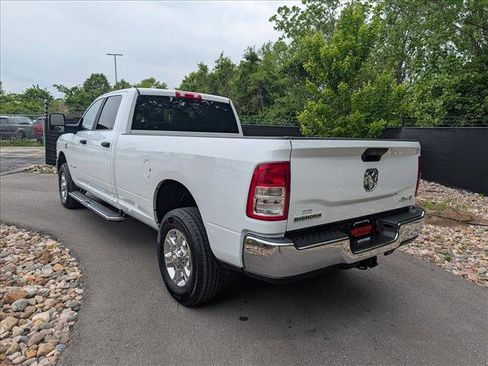 Used 2024 RAM 3500 Big Horn AWD/4WD image 3