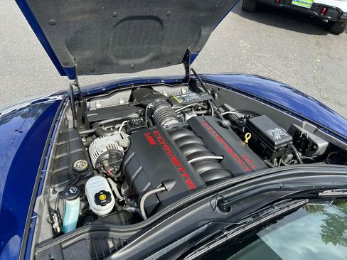 Used 2007 Chevrolet Corvette Coupe w/ Preferred Equipment Group RWD image 26