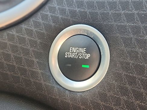 Used 2023 Chevrolet Malibu LT FWD image 24