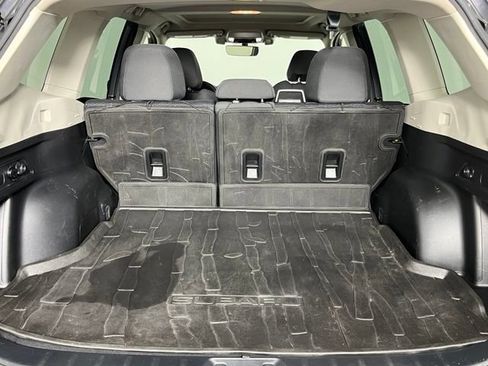 Used 2020 Subaru Forester Premium AWD/4WD image 25