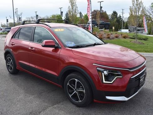 Used 2024 Kia Niro EX FWD image 1