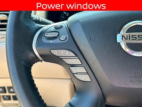 Used 2019 Nissan Pathfinder Platinum FWD image 25