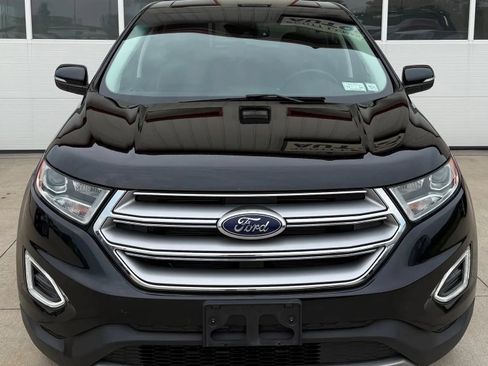 Used 2018 Ford Edge SEL w/ Equipment Group 201A AWD/4WD image 2