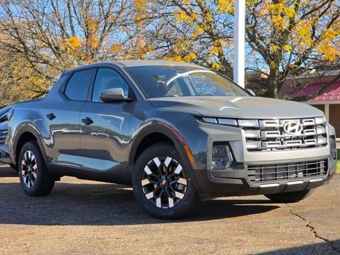 New 2026 Hyundai Santa Cruz SE AWD/4WD image 2