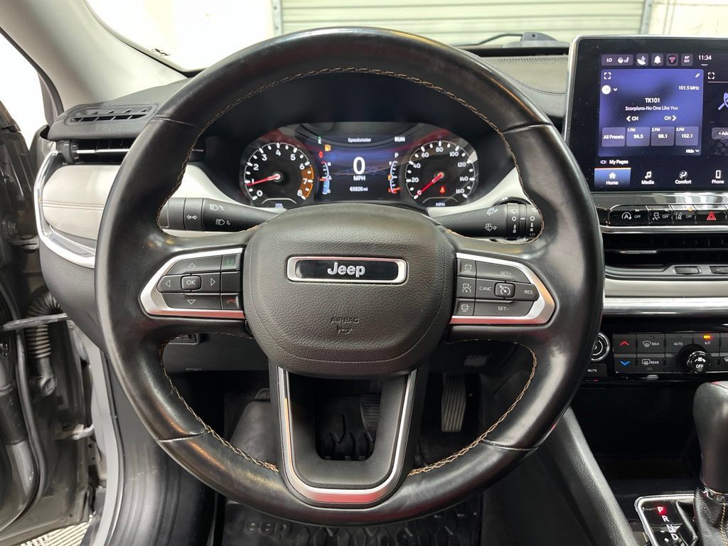 Used 2022 Jeep Compass Limited AWD/4WD image 18
