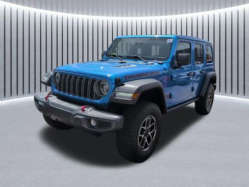 Used 2025 Jeep Wrangler Unlimited Rubicon AWD/4WD image 14