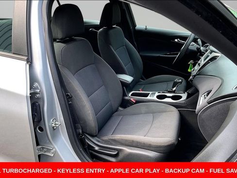 Used 2018 Chevrolet Cruze LS FWD image 26