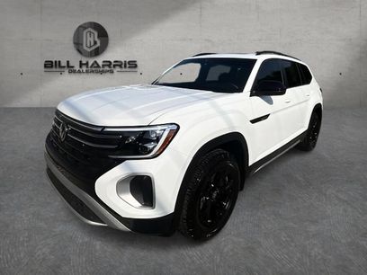 Used 2025 Volkswagen Atlas Peak Edition SE