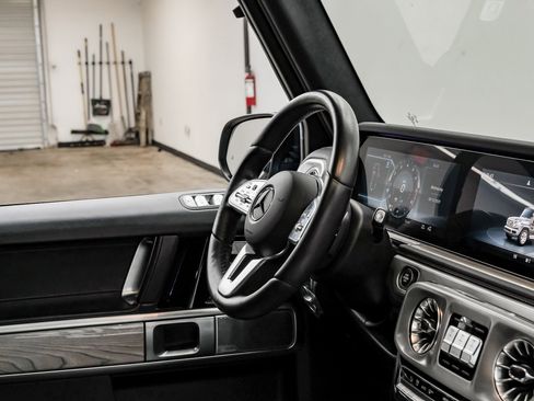 Used 2024 Mercedes-Benz G 550 image 16