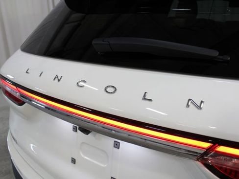 Used 2024 Lincoln Corsair FWD w/ Equipment Group 101A image 31