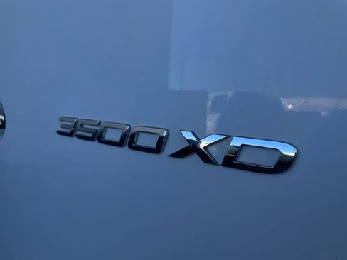 Used 2022 Mercedes-Benz Sprinter 3500 image 9