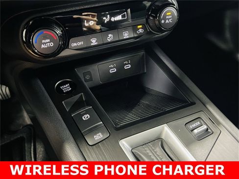 New 2026 Nissan Kicks SV image 8