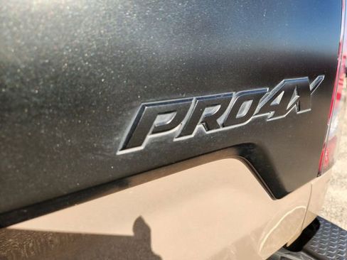 Used 2024 Nissan Titan PRO-4X w/ Pro-4x Convenience Package AWD/4WD image 8