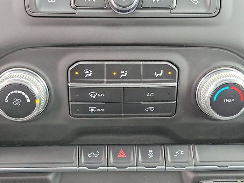 Used 2022 GMC Sierra 2500 Pro w/ Convenience Package image 29